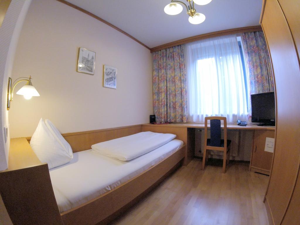 Gasthof Bokan Graz Buitenkant foto